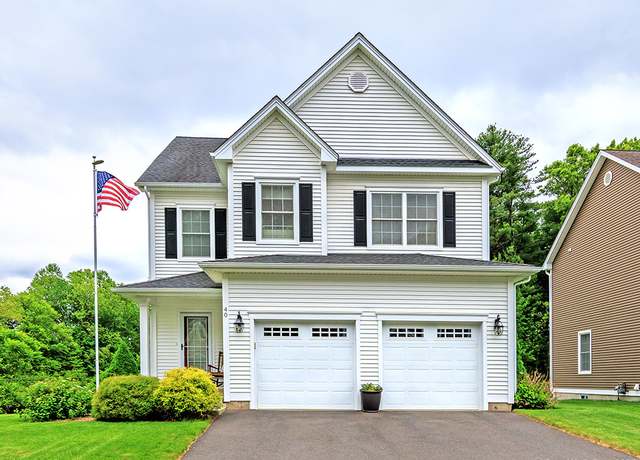 Property at 40 Great Plain Dr #40, Plainville, CT 06062, 4 beds, 2.5 baths