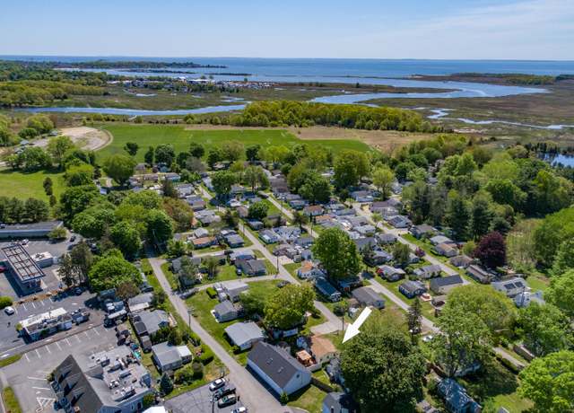 Property at 89 South St, Madison, CT 06443, 2 beds, 1 bath