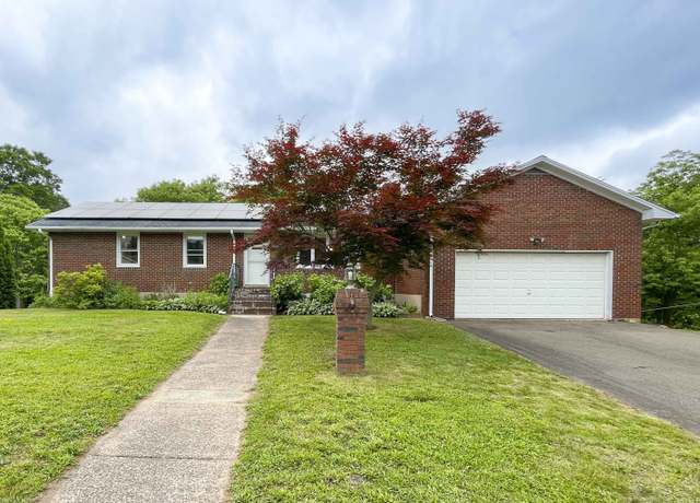 Property at 92 Milardo Ln, Middletown, CT 06457, 3 beds, 2 baths