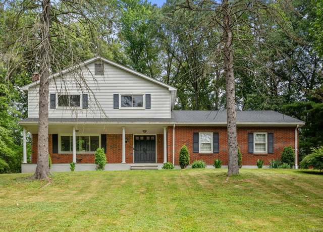 Property at 106 Lake St, South Windsor, CT 06074, 4 beds, 2.5 baths
