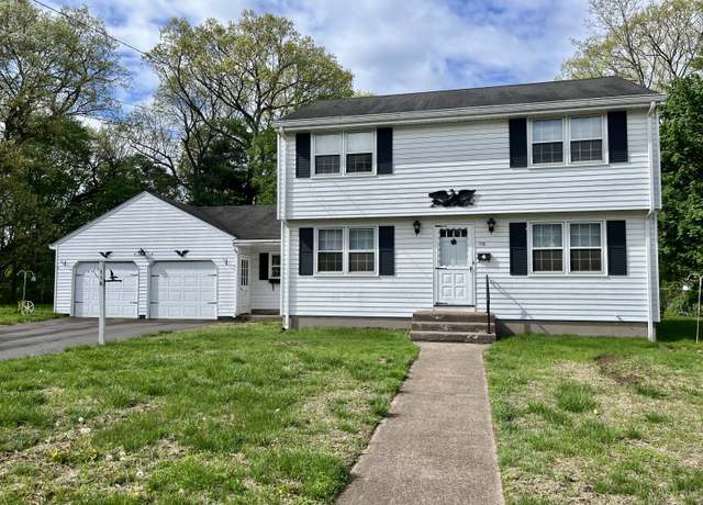 Property at 116 Woodhill Rd, Manchester, CT 06042, 3 beds, 1.5 baths