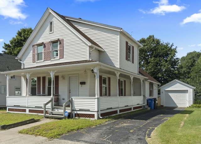 Property at 31 Palmer Ave, Griswold, CT 06351, 3 beds, 1.5 baths