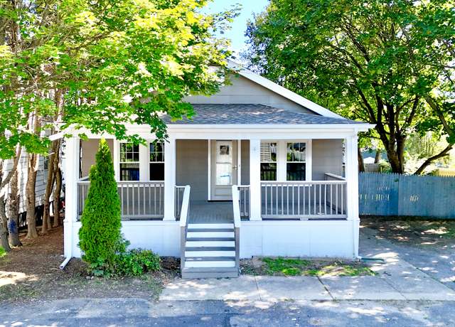 Property at 89 Geddes Ter, Waterbury, CT 06708, 2 beds, 1 bath