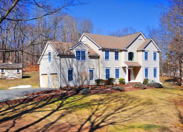 Property at 2 Famja Ln, New Milford, CT 06776, 4 beds, 3 baths