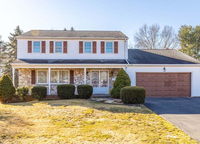 Property at 47 Beacon St, Newington, CT 06111, 4 beds, 2.5 baths