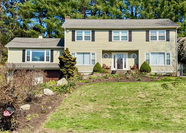 Property at 20 Red Maple Ln, Trumbull, CT 06611, 4 beds, 2.5 baths