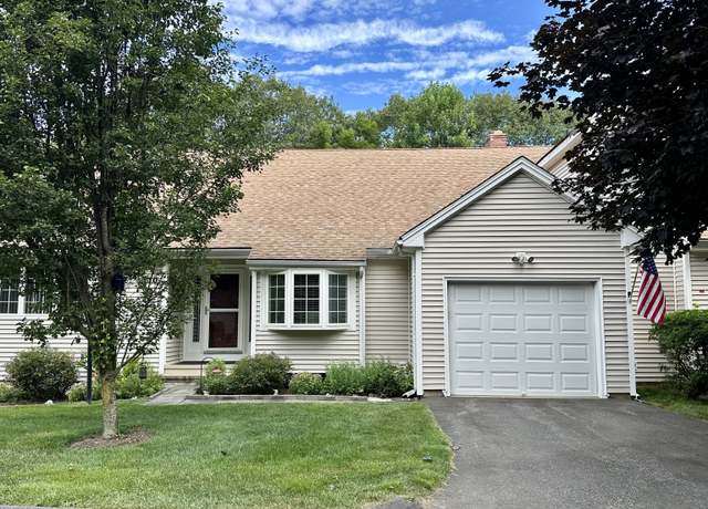 Property at 330 Overview Dr #330, Shelton, CT 06484, 3 beds, 2.5 baths