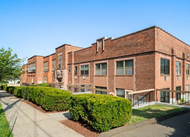 Property at 201 College St #25, Middletown, CT 06457, 1 bed, 1 bath