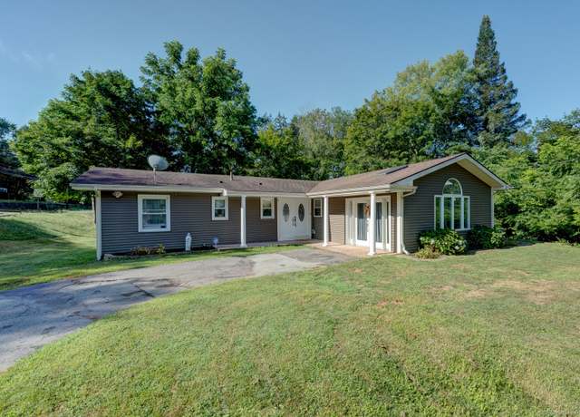 Property at 2 Glenwood Ave, Norwich, CT 06360, 3 beds, 2 baths