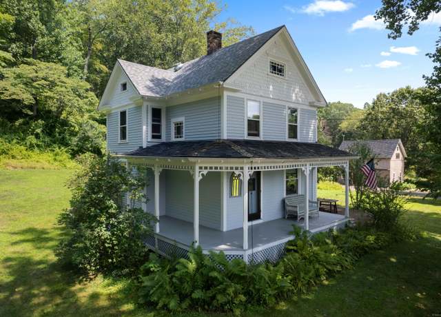 Property at 70 River Rd, East Haddam, CT 06423, 3 beds, 1.5 baths