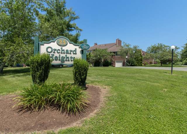 Property at 25 Florence Rd #47, Branford, CT 06405, 1 bed, 1 bath