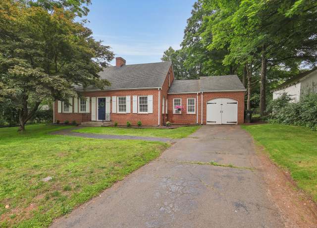 Property at 369 Main St, Berlin, CT 06023, 3 beds, 1.5 baths