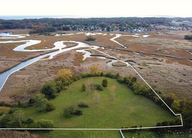 Property at 8 Tyler Street Ext, East Haven, CT 06512