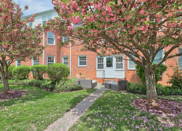 Property at 56 Putnam Park, Greenwich, CT 06830, 1 bed, 1 bath