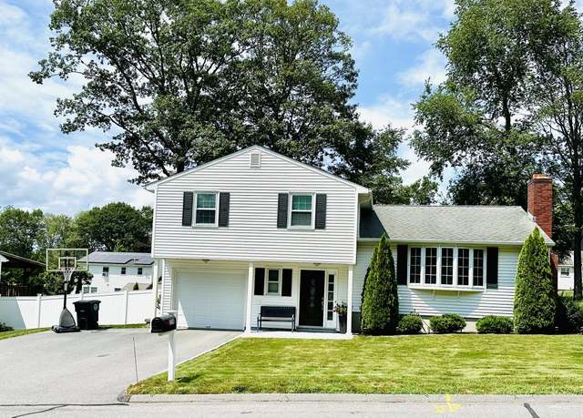 Property at 226 Birchwood Dr, Torrington, CT 06790, 3 beds, 1.5 baths