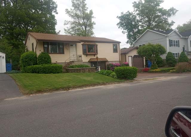 Property at 260 Capitol Ave, Waterbury, CT 06705, 3 beds, 1.5 baths