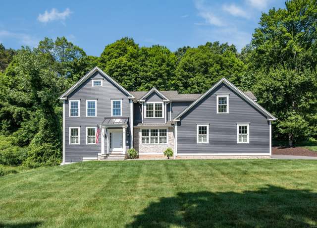 Property at 511 Mountain Rd, West Hartford, CT 06117, 5 beds, 4.5 baths