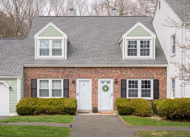 Property at 474 Dowd Ave #474, Canton, CT 06019, 2 beds, 1 bath