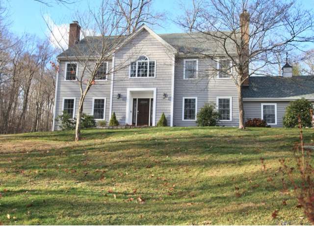 Property at 6 Obtuse Rd S, Brookfield, CT 06804, 4 beds, 2.5 baths