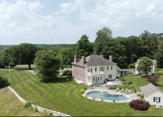 Property at 175 Pulpit Rock Rd, Woodstock, CT 06281, 4 beds, 3.5 baths