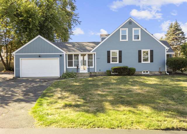 Property at 6326 Main St, Trumbull, CT 06611, 4 beds, 2 baths