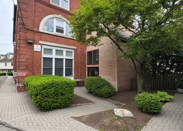 Property at 32 Pine St Unit 12 AKA 15, Norwalk, CT 06854, 1 bed, 1.5 baths