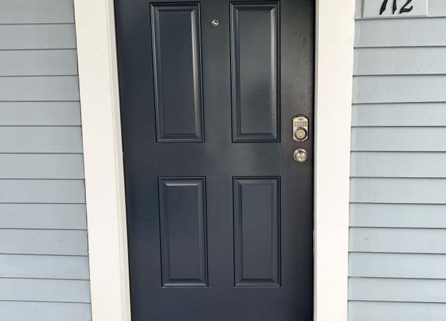 Property at 712 Old Pond Ln #712, Norwich, CT 06360, 1 bath