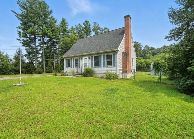 Property at 131 Raffia Rd, Enfield, CT 06082, 3 beds, 1.5 baths