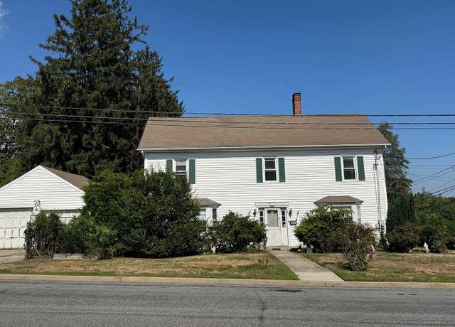 Property at 342 Fairfield Woods Rd, Fairfield, CT 06825, 4 beds, 1 bath