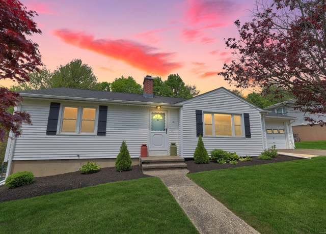 Property at 48 Sprucedale Dr, Waterbury, CT 06706, 3 beds, 1 bath