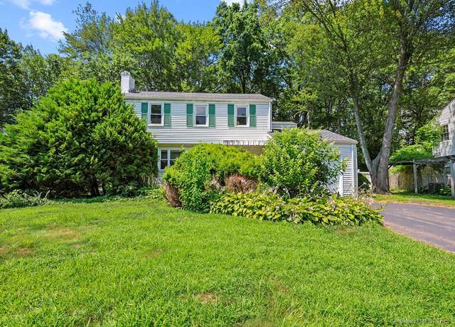 Property at 19 Seneca Rd, West Hartford, CT 06117, 3 beds, 2.5 baths
