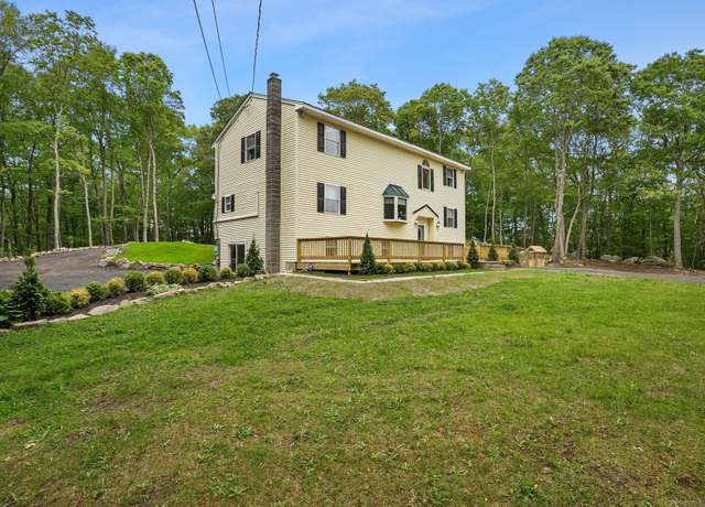 Property at 387 New London Tpke, Stonington, CT 06378, 4 beds, 3 baths