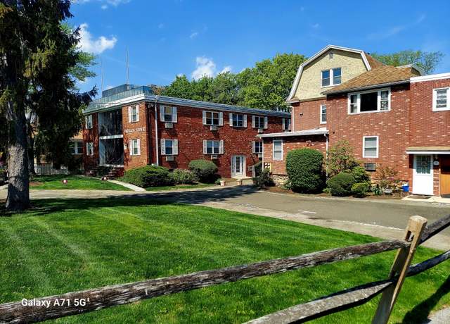 Property at 24 Home Ct #7, Stamford, CT 06902, 1 bed, 1 bath