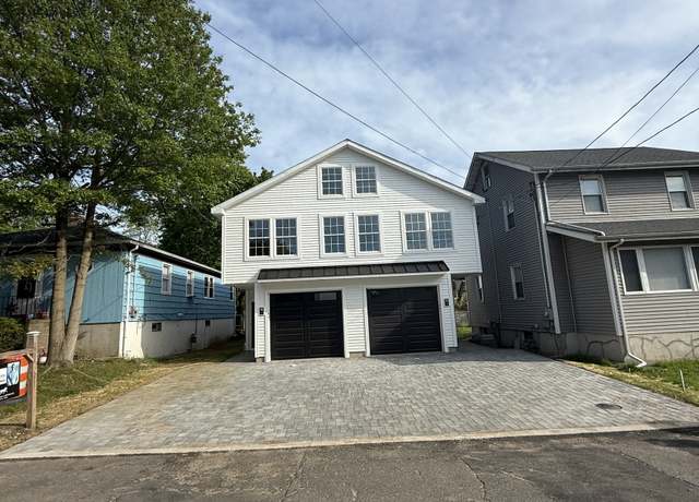 Property at 30 Manila Ave, Woodbridge, CT 06525, 6 beds, 5 baths