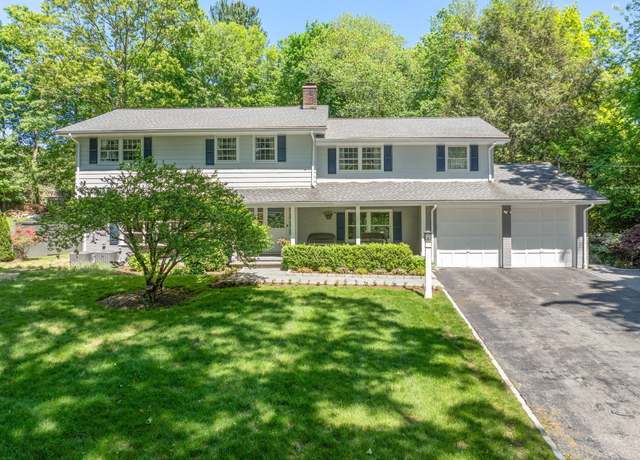 Property at 134 E Rocks Rd, Norwalk, CT 06851, 5 beds, 3.5 baths