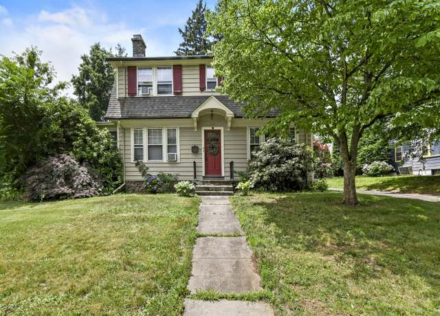 Property at 36 Winthrop Ter, Meriden, CT 06451, 3 beds, 1.5 baths