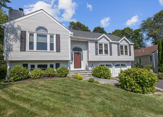 Property at 44 Ridge Ln, Shelton, CT 06484, 3 beds, 2.5 baths