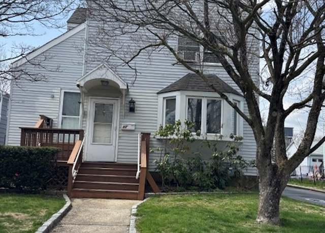Property at Undisclosed address, Norwalk, CT 06854, 4 beds, 2 baths