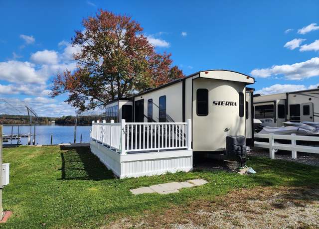 Property at 262 L 45 Shetucket Tpke, Griswold, CT 06351, 1 bed, 1 bath