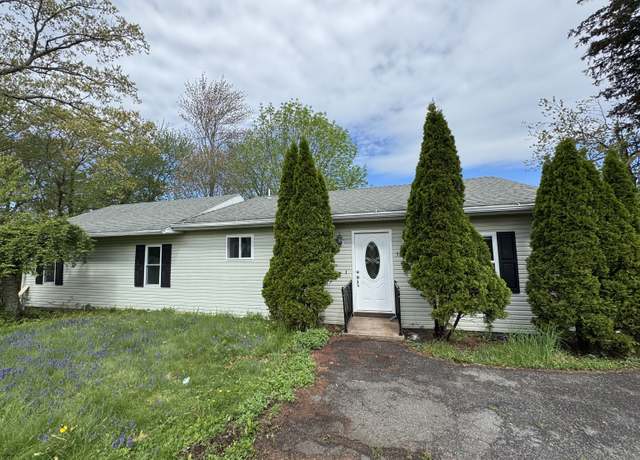 Property at 39 Medford St, West Haven, CT 06516, 3 beds, 1.5 baths