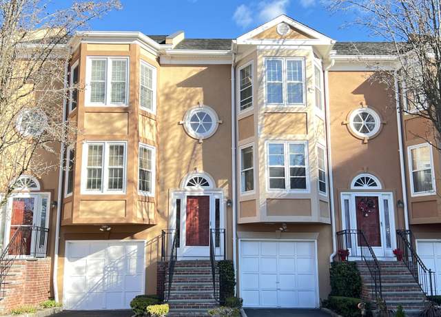 Property at 2675 Park Ave #8, Bridgeport, CT 06604, 2 beds, 2.5 baths