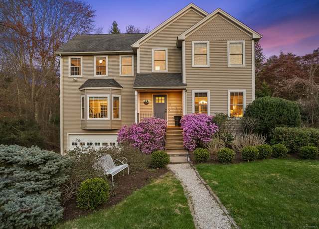 Property at 12 Canoe Brook Rd, Trumbull, CT 06611, 4 beds, 2.5 baths