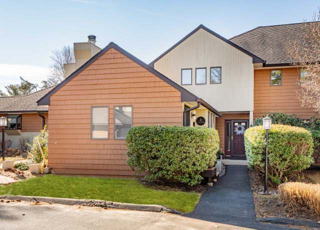Property at 4 Kensington Park #4, Bloomfield, CT 06002, 3 beds, 3.5 baths