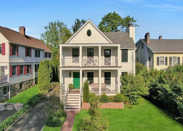 Property at 175 Lake Ave, Greenwich, CT 06830, 5 beds, 4.5 baths