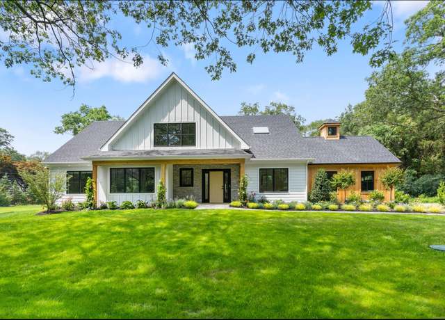 Property at 10 Singing Woods Rd, Norwalk, CT 06850, 4 beds, 4 baths