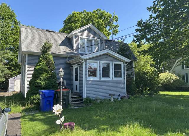Property at 100 Berlin St, Southington, CT 06489, 4 beds, 1.5 baths