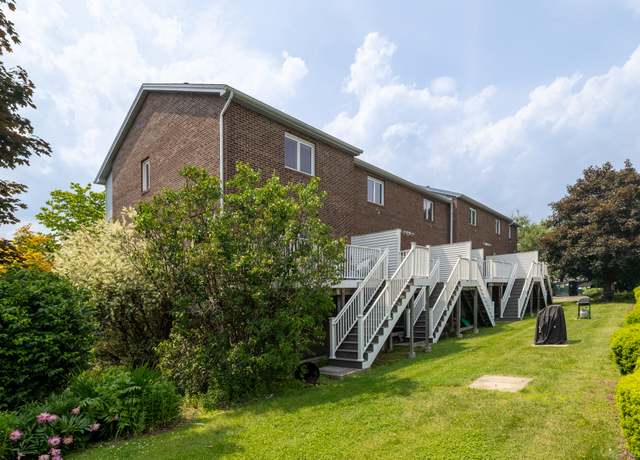 Property at 30 Sheila Ct Apt 31, Bristol, CT 06010, 2 beds, 1.5 baths