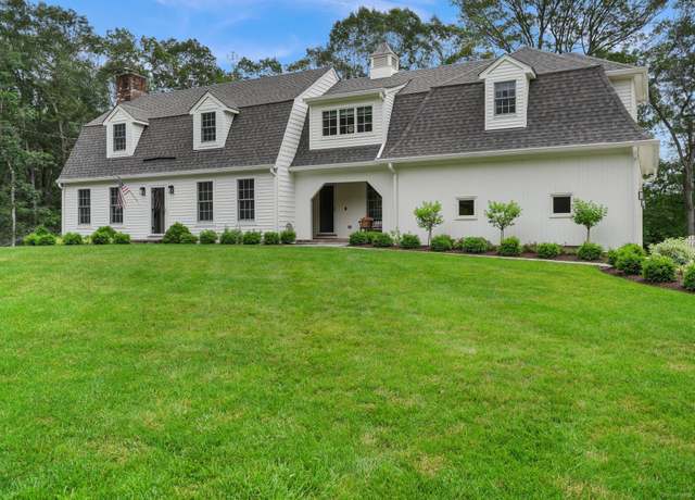 Property at 32 Isinglass Ter, Trumbull, CT 06611, 4 beds, 2.5 baths
