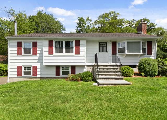Property at 11 W Lake Shore Dr, Danbury, CT 06811, 3 beds, 1.5 baths