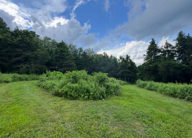 Property at 135 Noble Hill Rd, Montville, CT 06370